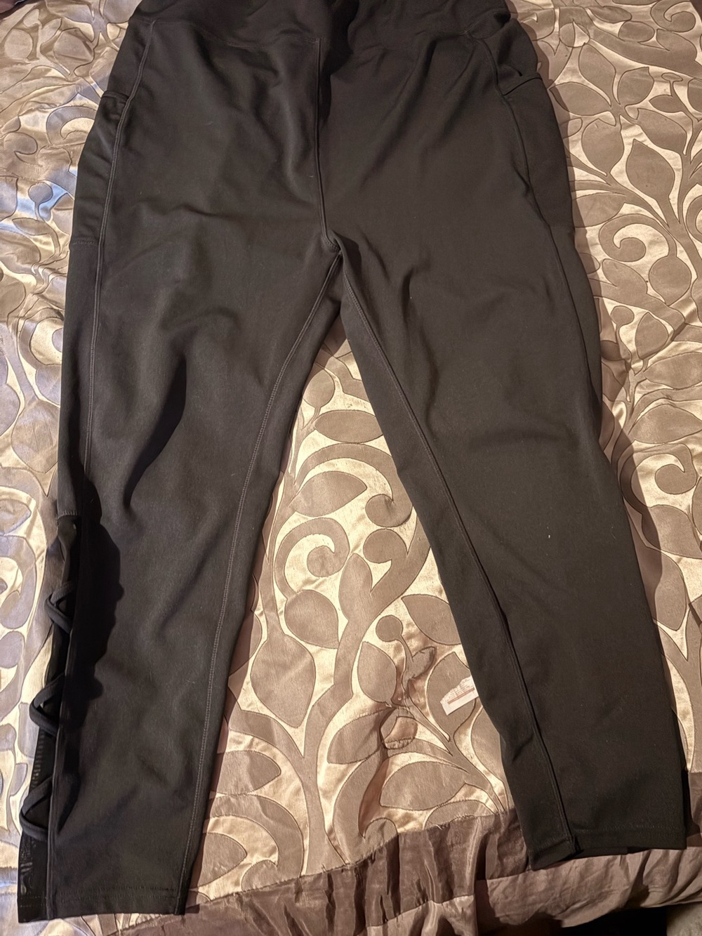 NWOT 4X POP Fit Black High-Rise Leggings with Side arrive sheer Lace-Up Accent